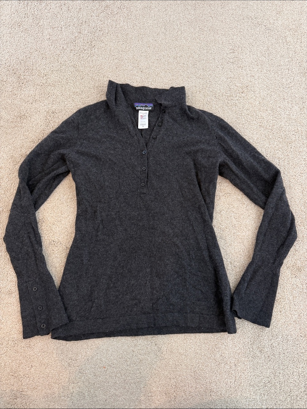 Grey 100% cashmere Patagonia button sweater